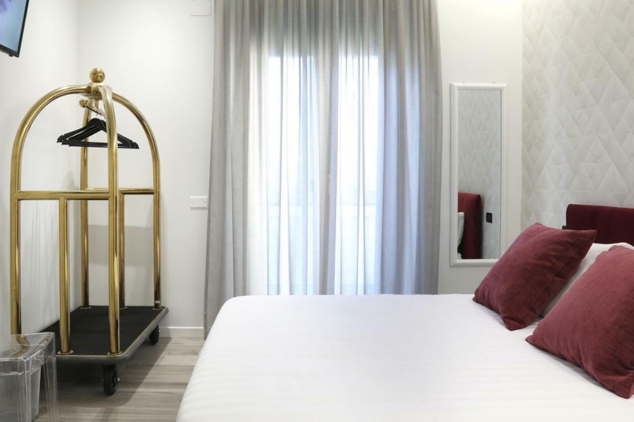 カンポバッソ Primo A Destra Bed & Breakfast エクステリア 写真